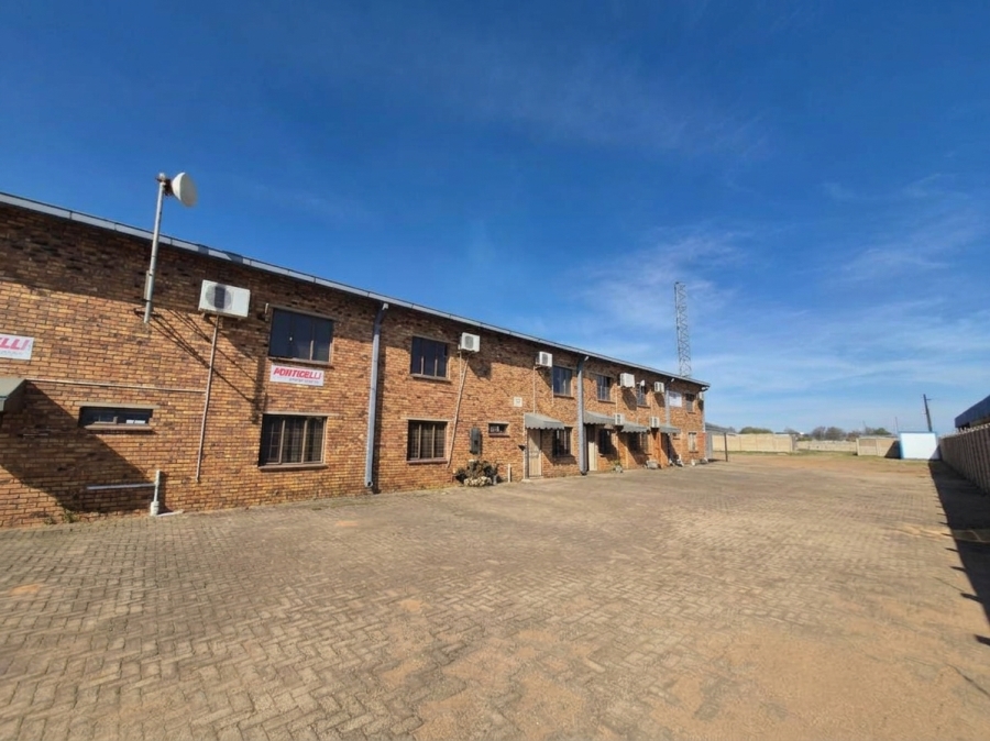Commercial Property for Sale in Sasolburg Industrial Zone 2 Free State